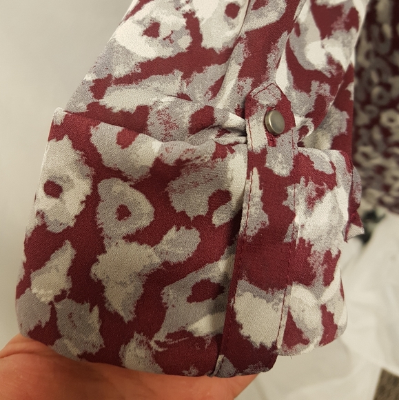 Alfred Sung long sleeved blouse. - Picture 8 of 8